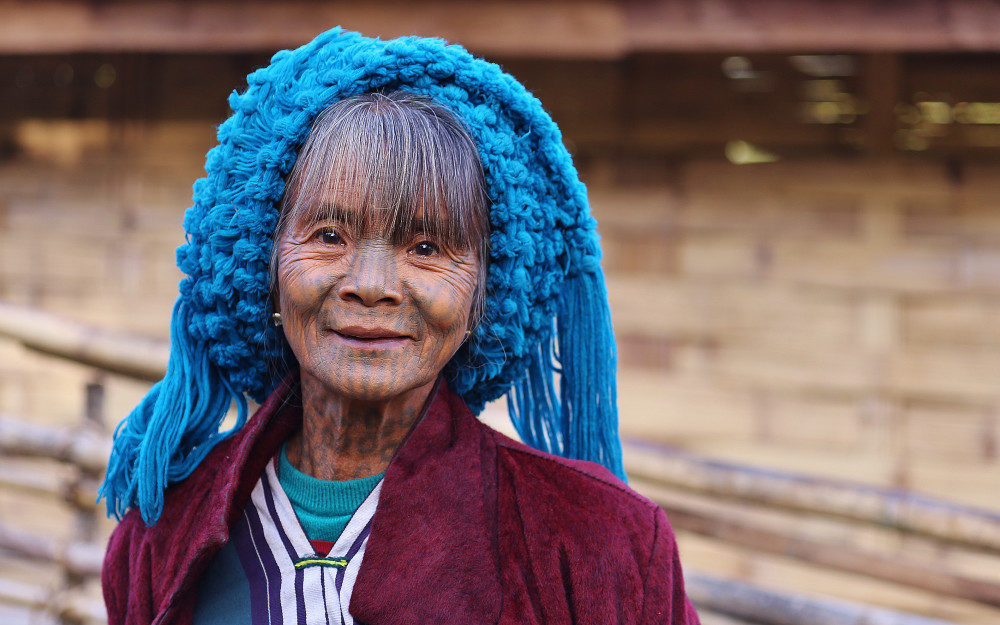 Burmesisches Portrait einer Frau der Chin